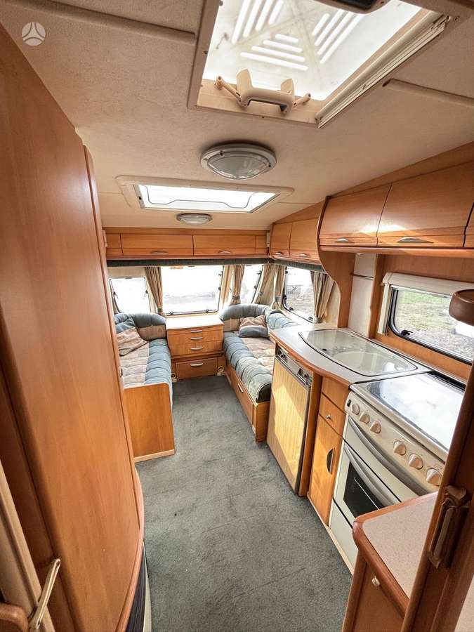 Swift 500SE, caravans