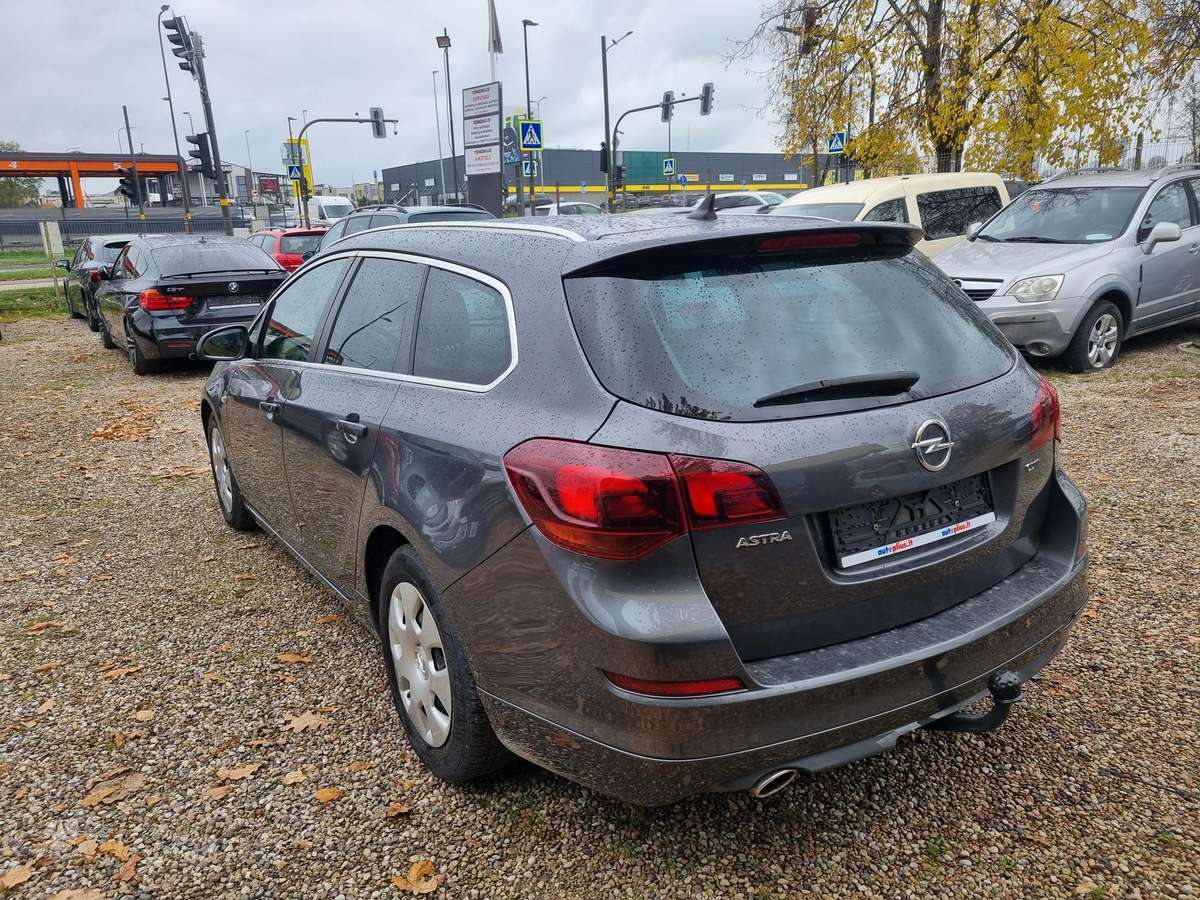 Opel Astra, 2.0 l., Универсал