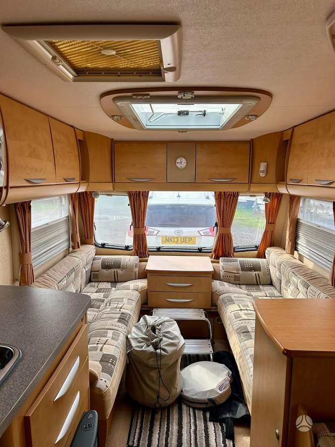 BAILEY Senator, кемперы