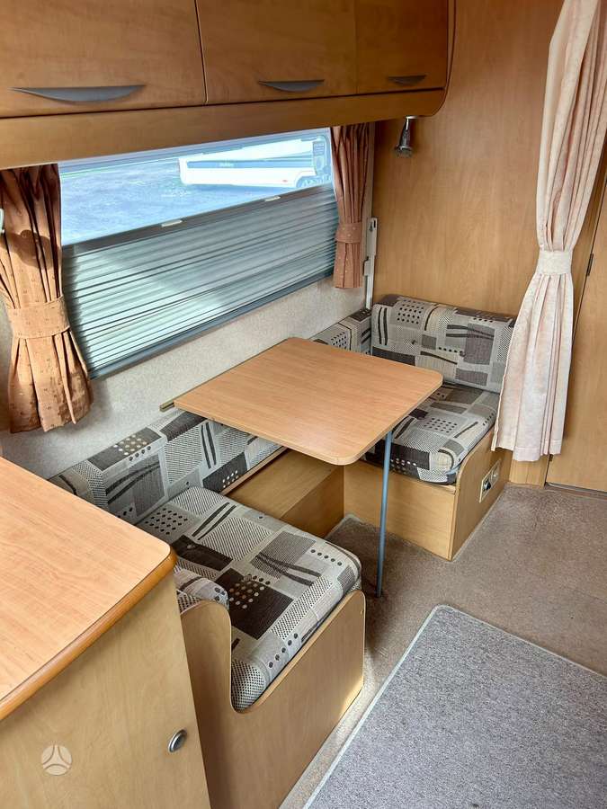 BAILEY Senator, кемперы