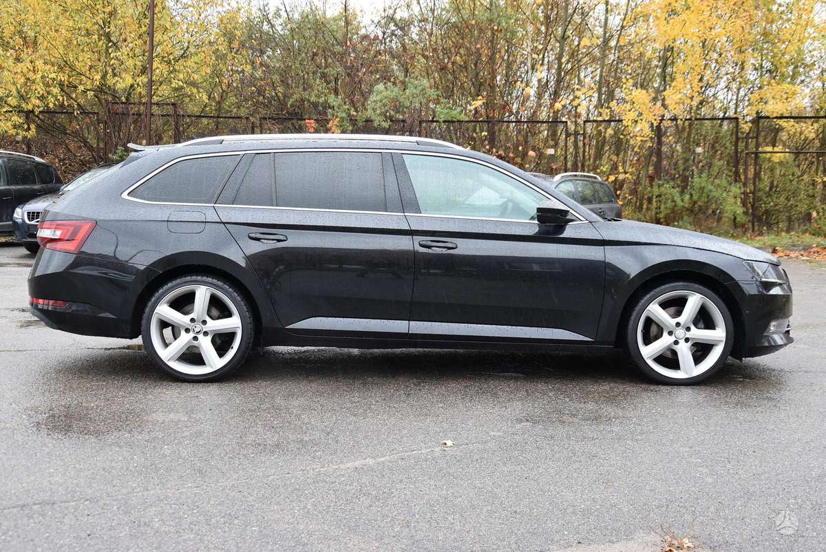 Skoda Superb, 1.6 l., Универсал