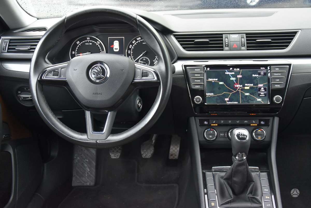 Skoda Superb, 1.6 l., Универсал