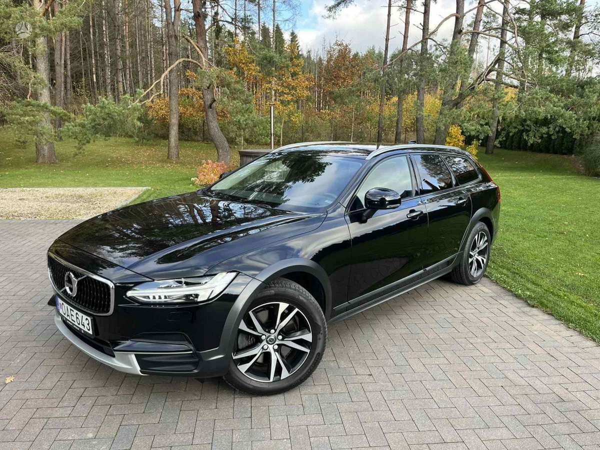 Volvo V90 Cross Country