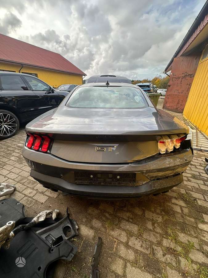 Ford Mustang
