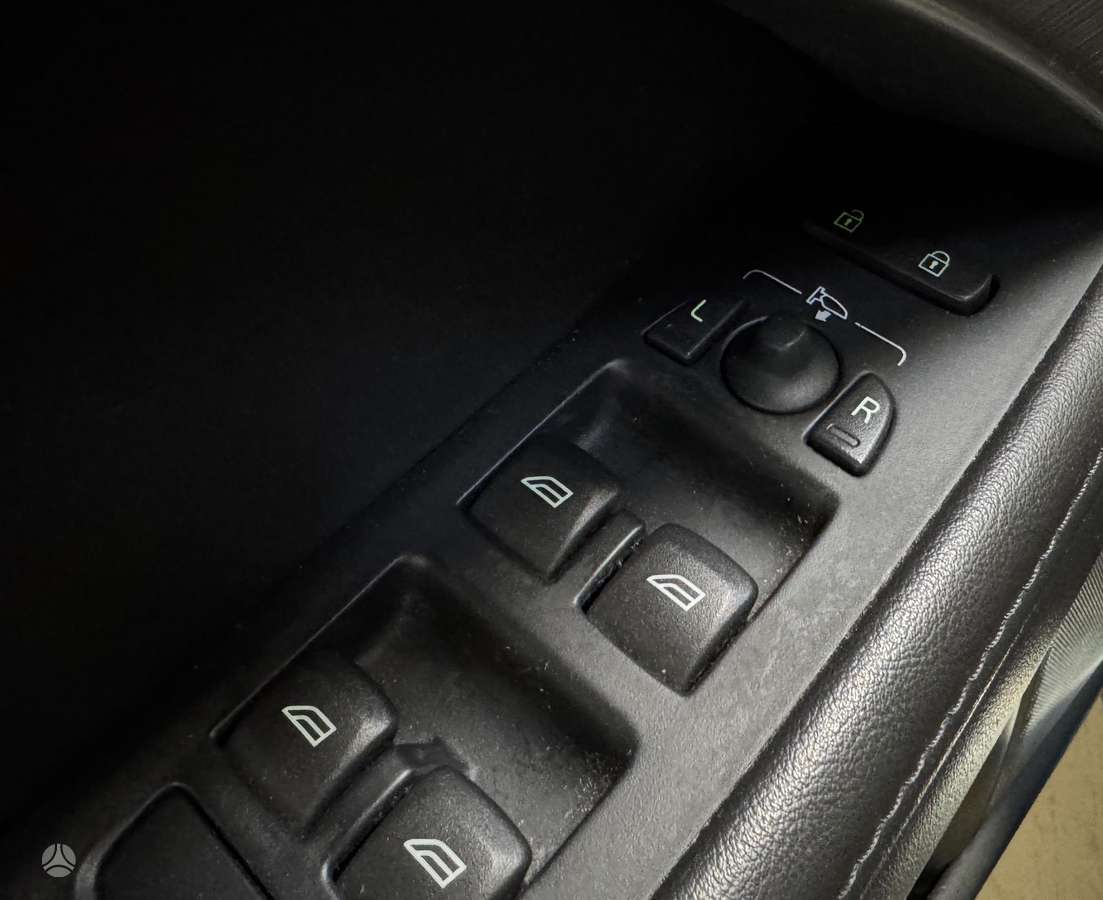 Volvo V70, 2.0 l., Универсал