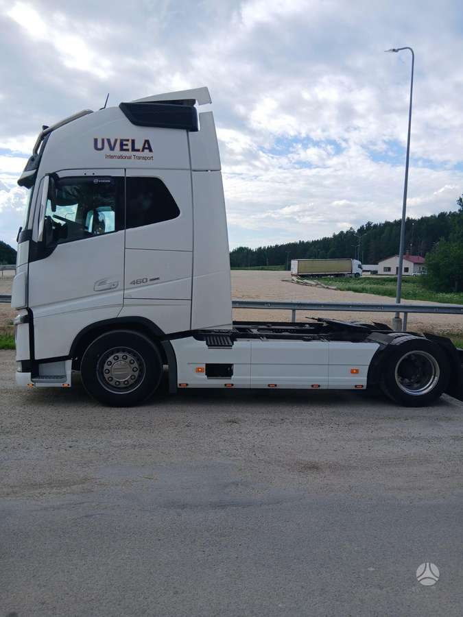 Volvo FH 460  MEGA, double sleeper
