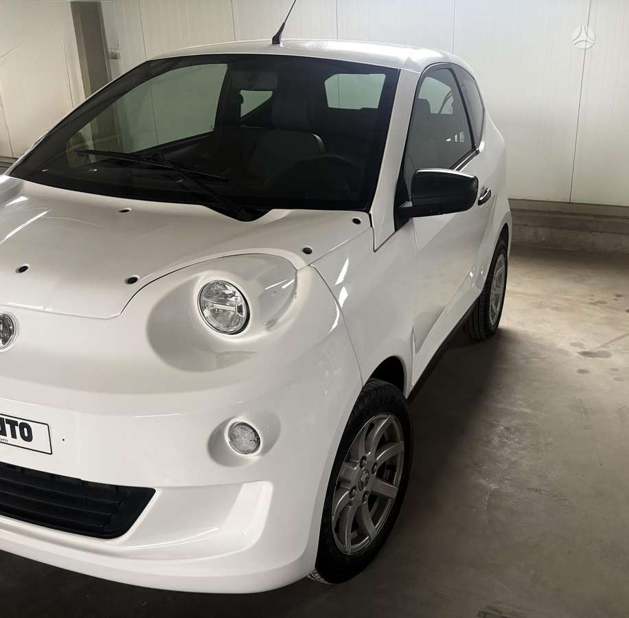 Aixam e-Minauto Access, coupe