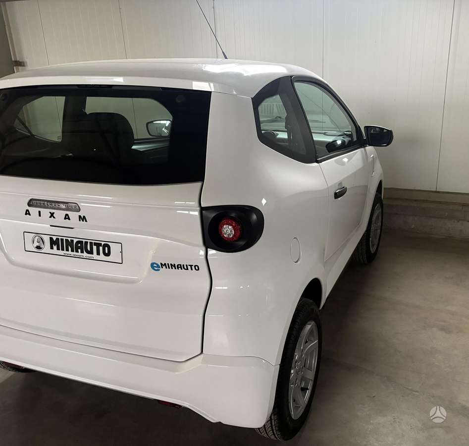 Aixam e-Minauto Access, coupe