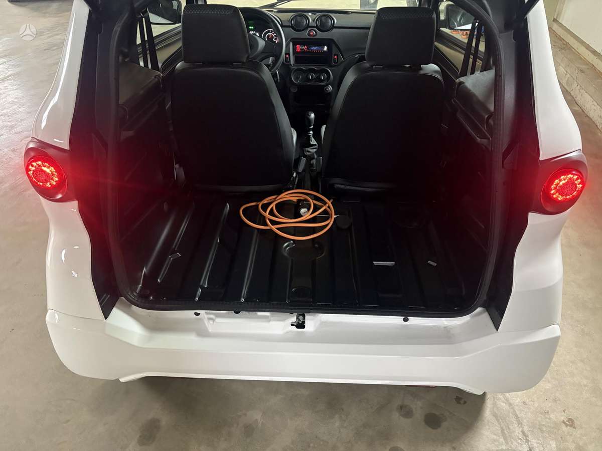 Aixam e-Minauto Access, kupė (coupe)