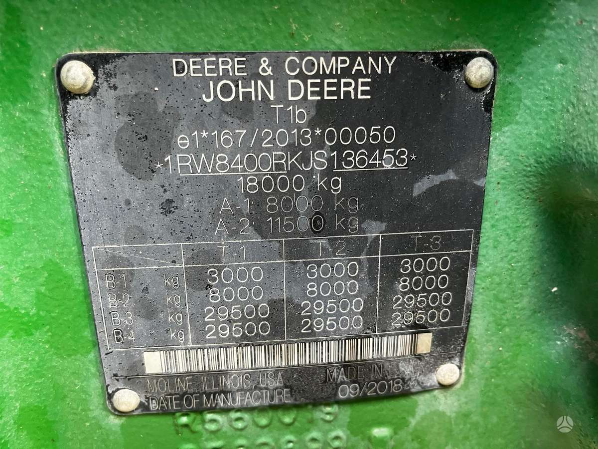 John Deere 8400R, tractors