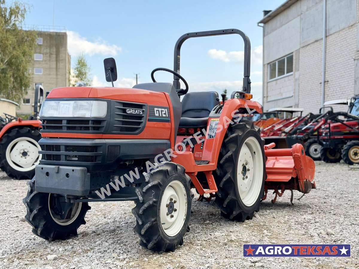 Kubota GT21, tractors