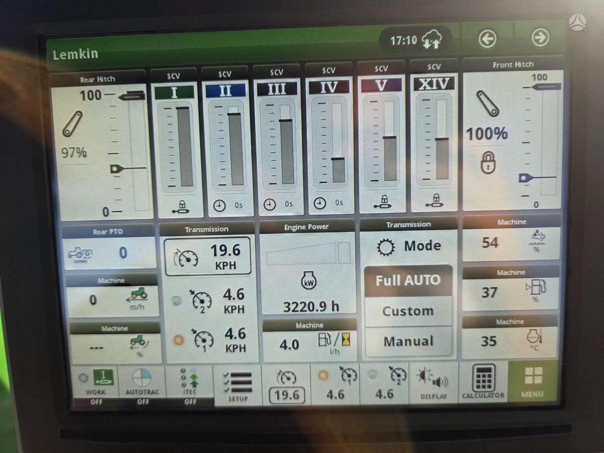 John Deere 7R310, traktoriai