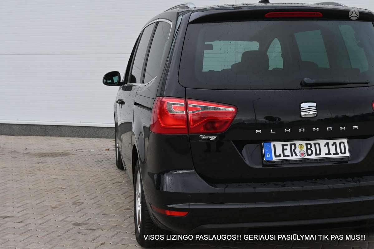 Seat Alhambra 2013 — photo 10