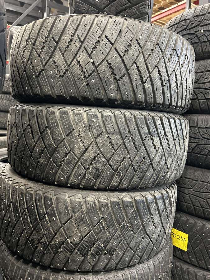 Goodyear, winter 215/55 R17