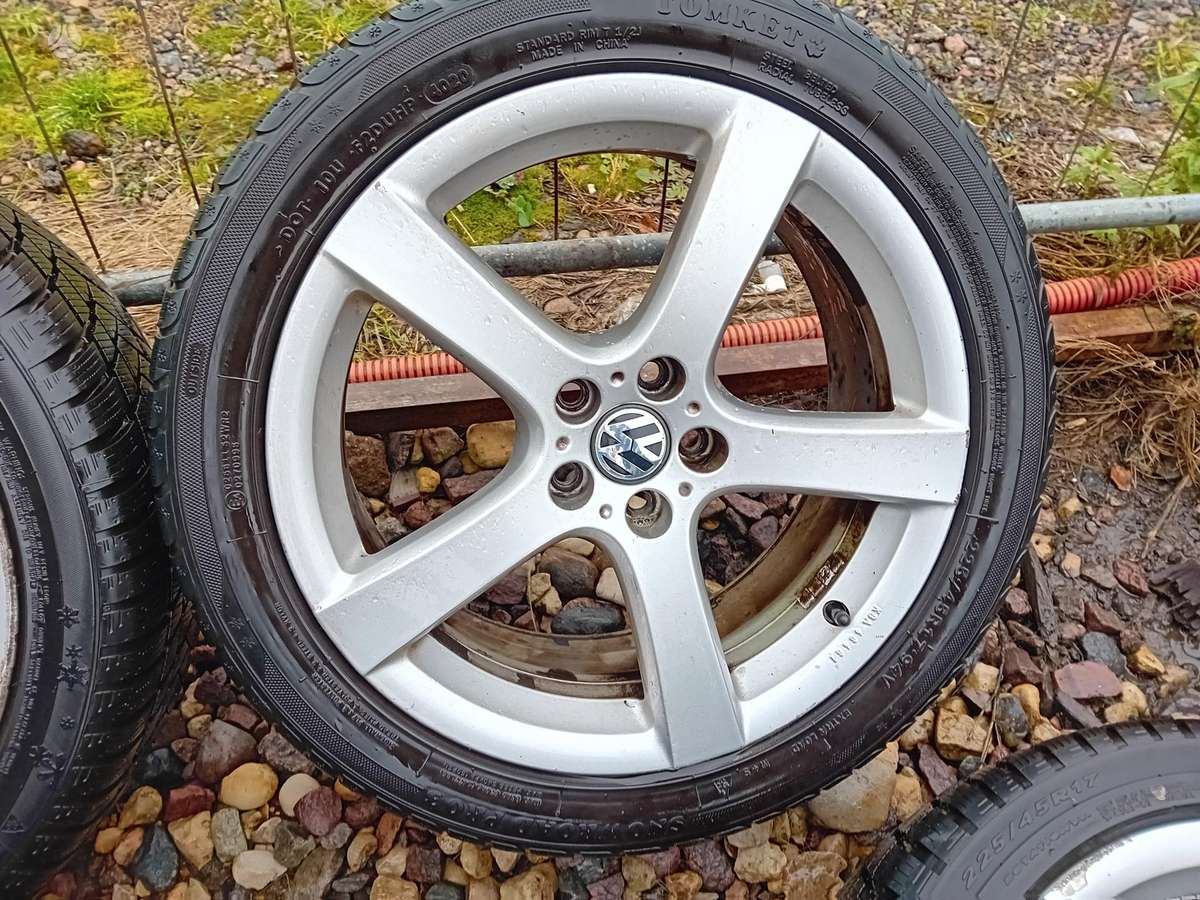 Volkswagen, light alloy, R17