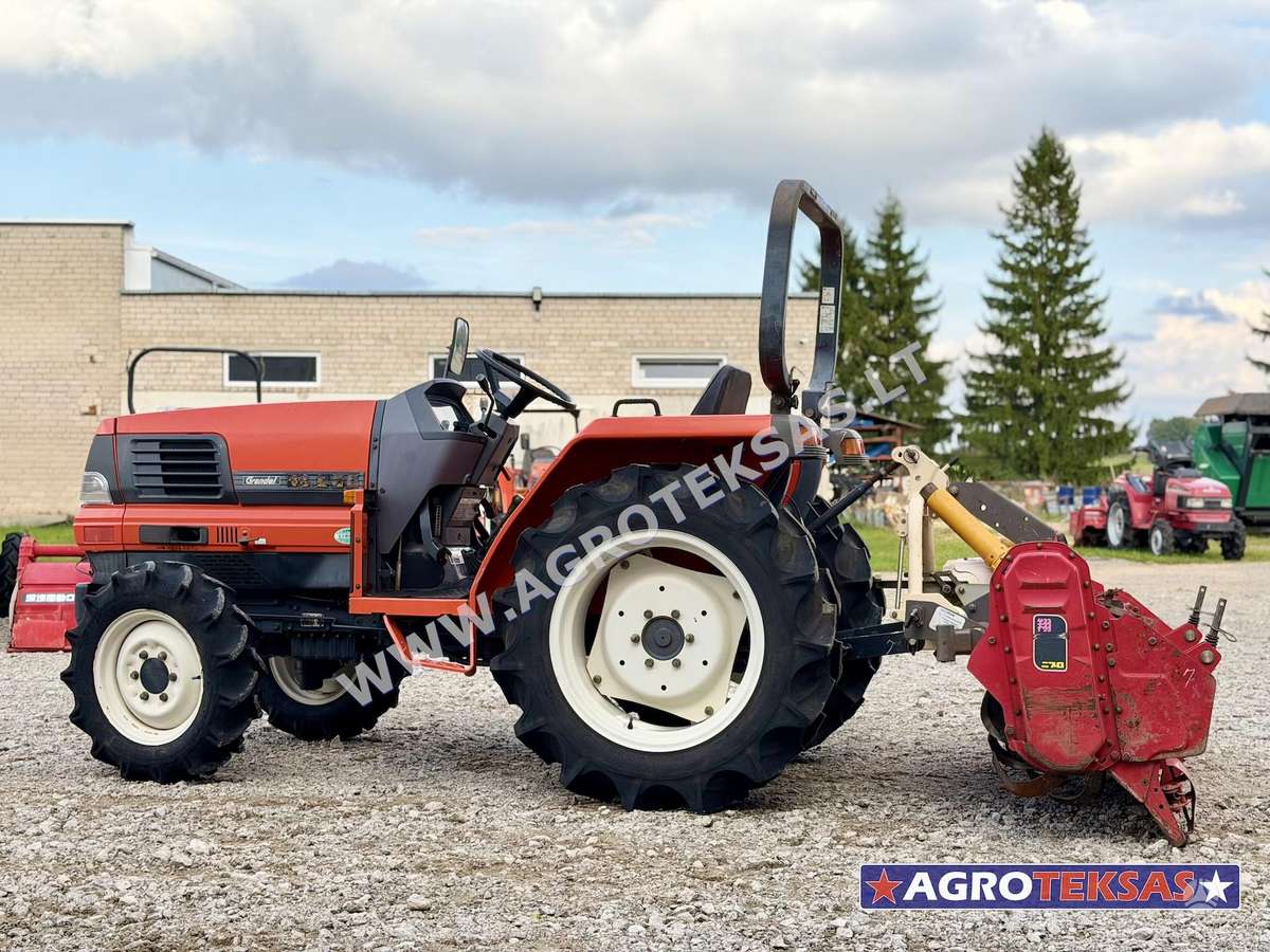 Kubota GL260, тракторы