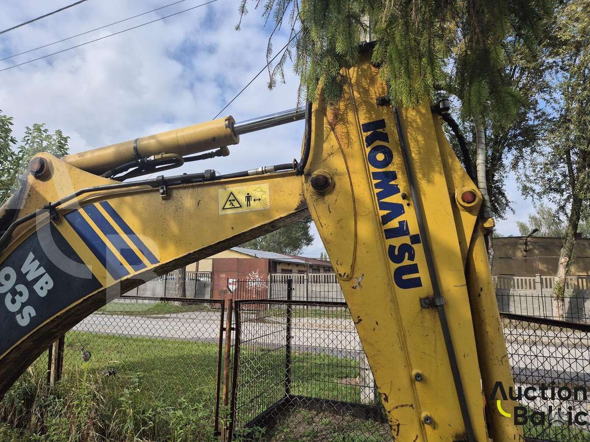 Komatsu WB93S, excavator loader