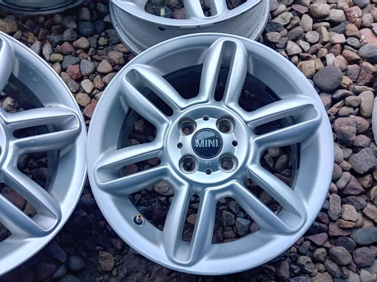 MINI, lengvojo lydinio, R16