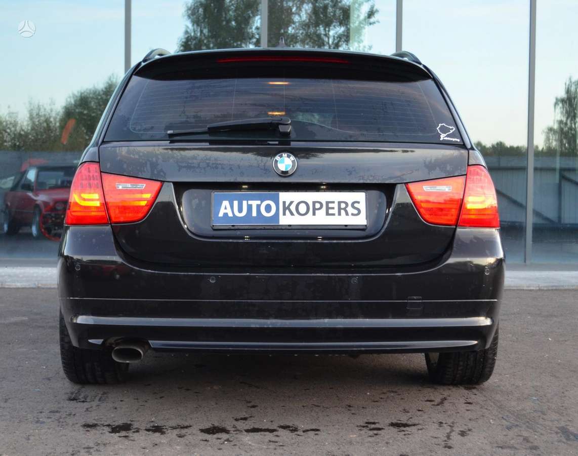 BMW 320, 2.0 l., Универсал