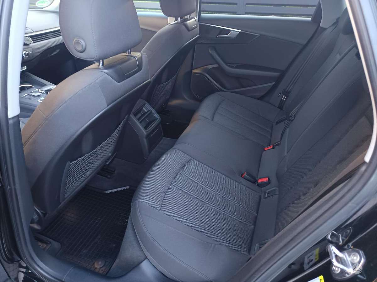 Audi A4, 2.0 l., Универсал