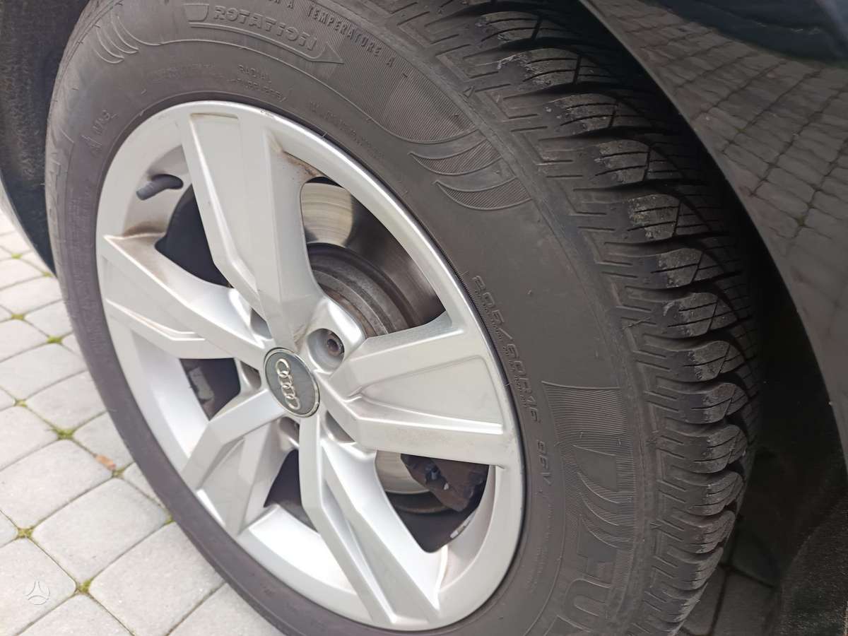 Audi A4, 2.0 l., universalas