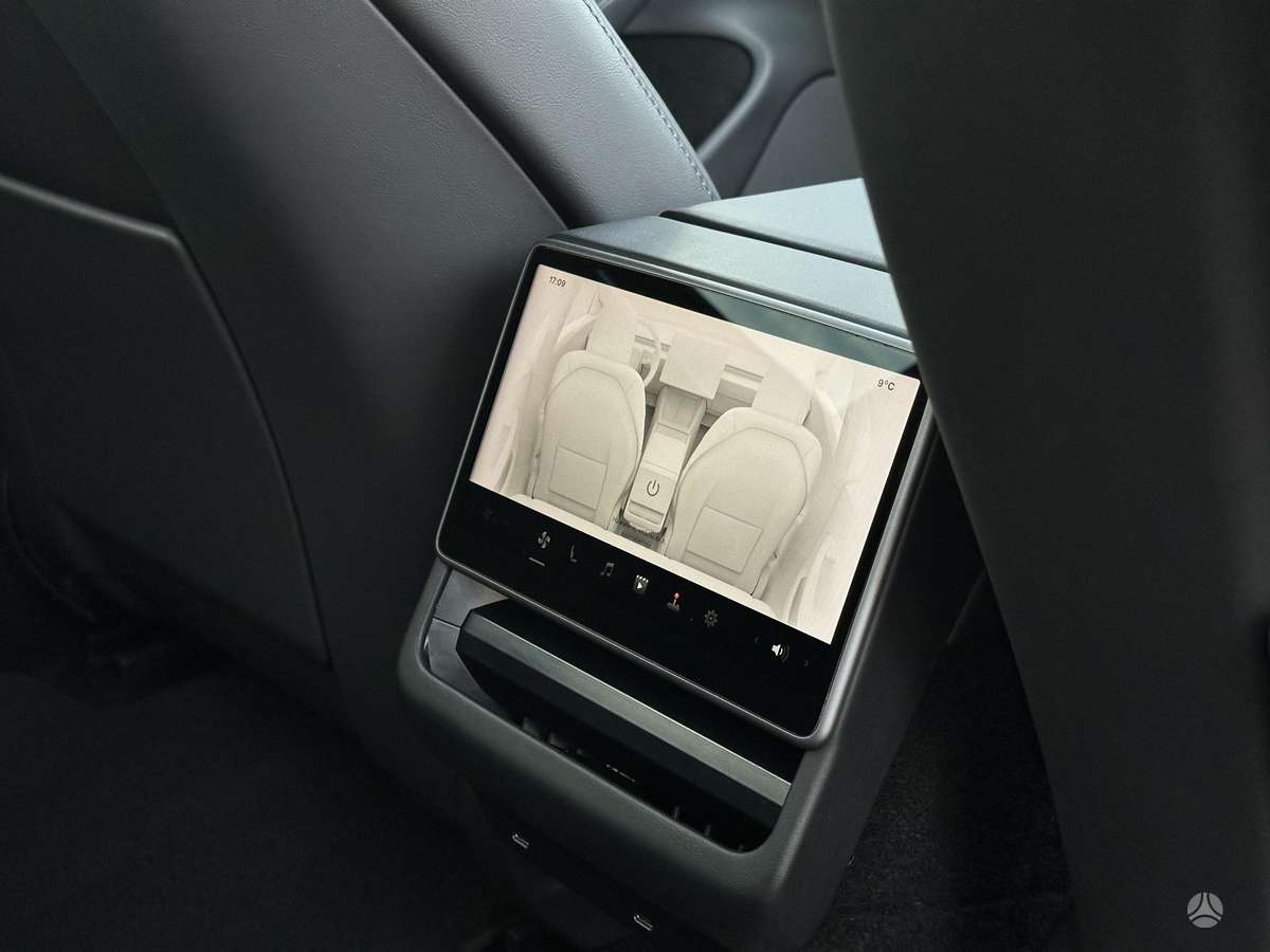 Tesla Model 3, 60 кВт·ч, Хэтчбек