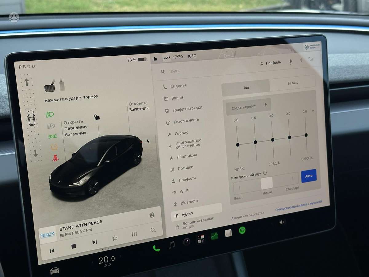 Tesla Model 3, 60 kWh, hatchback