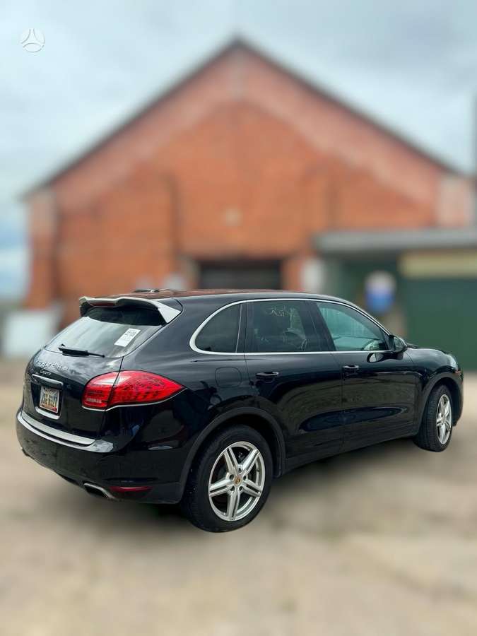 Porsche Cayenne