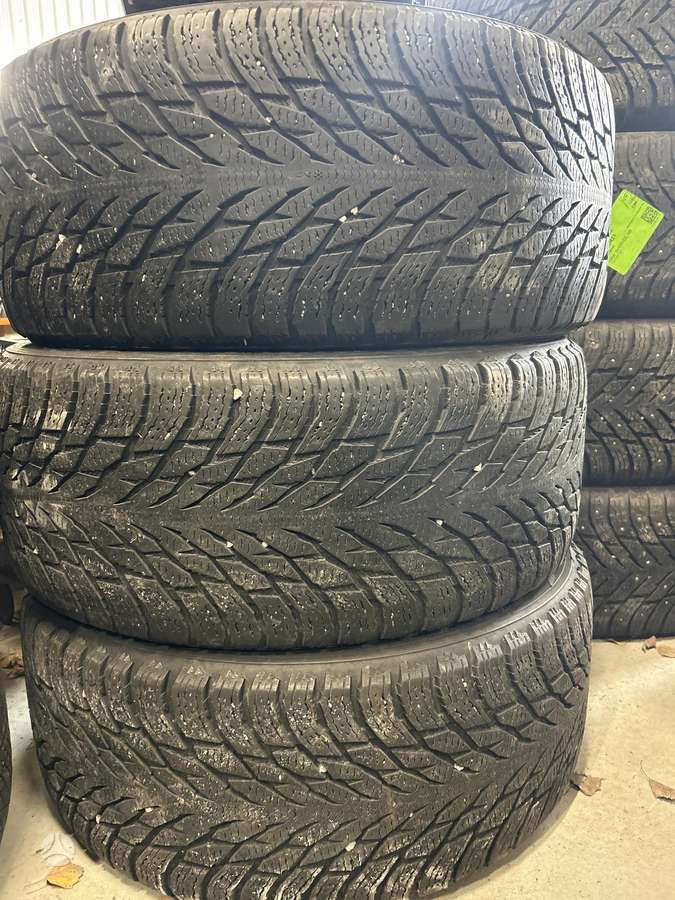 Nokian, winter 275/45 R20