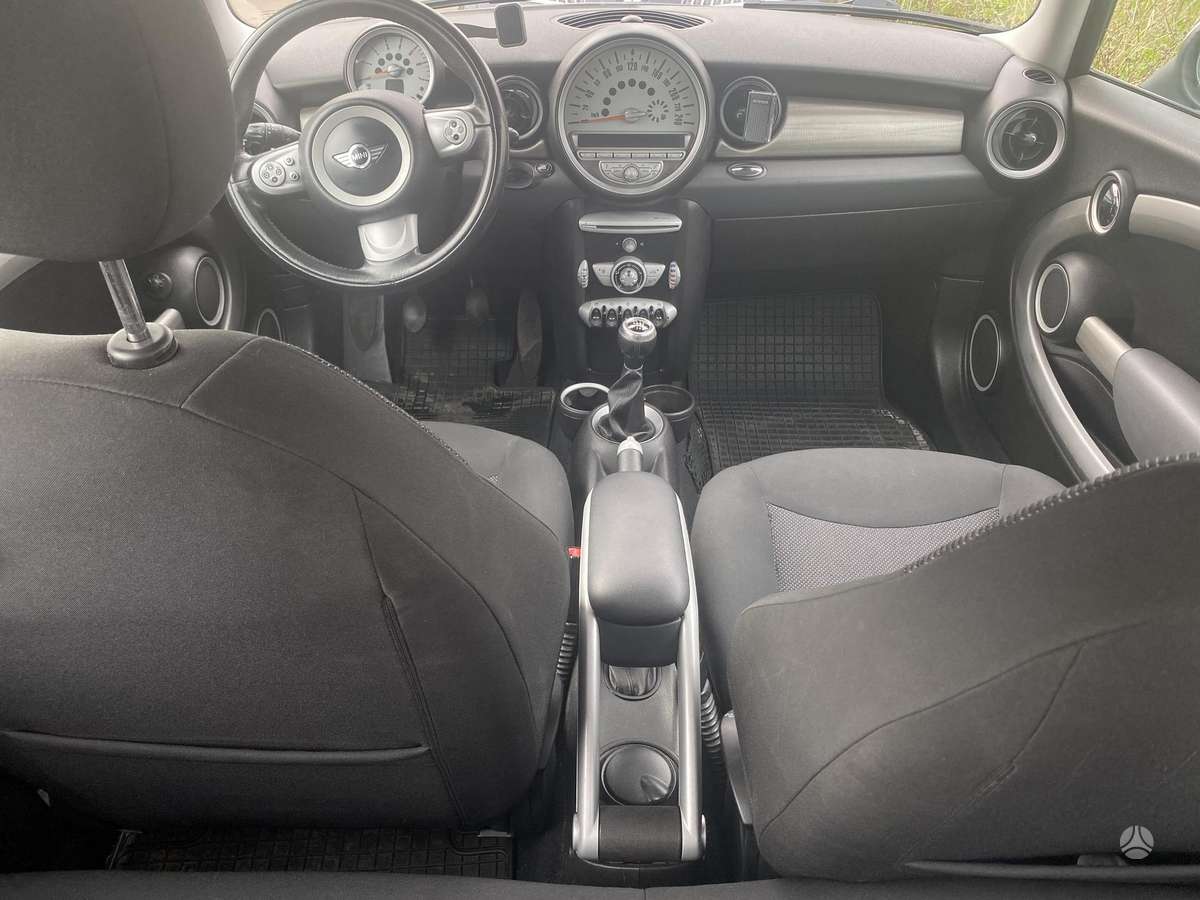 Mini Cooper, 1.6 l., Хэтчбек