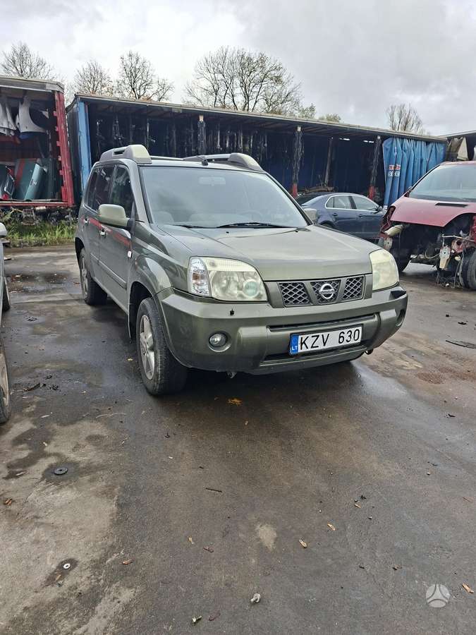 Nissan X-Trail по частям