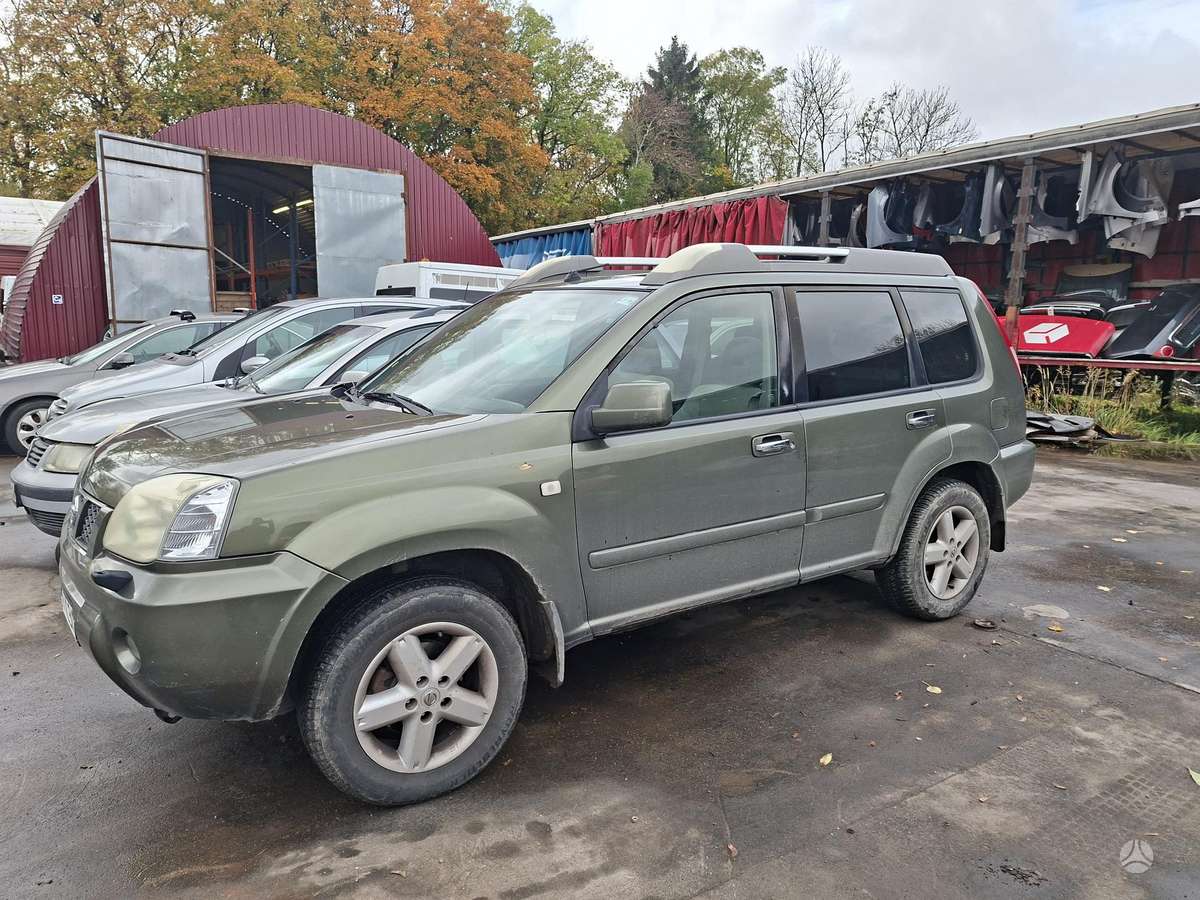 Nissan X-Trail по частям