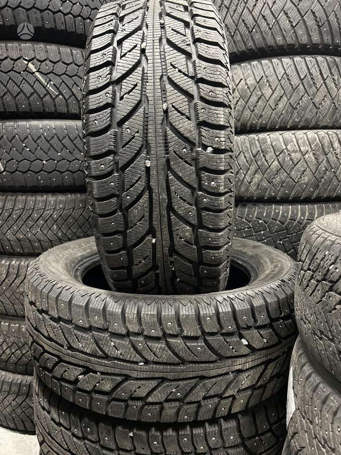 Cooper, winter 235/55 R17