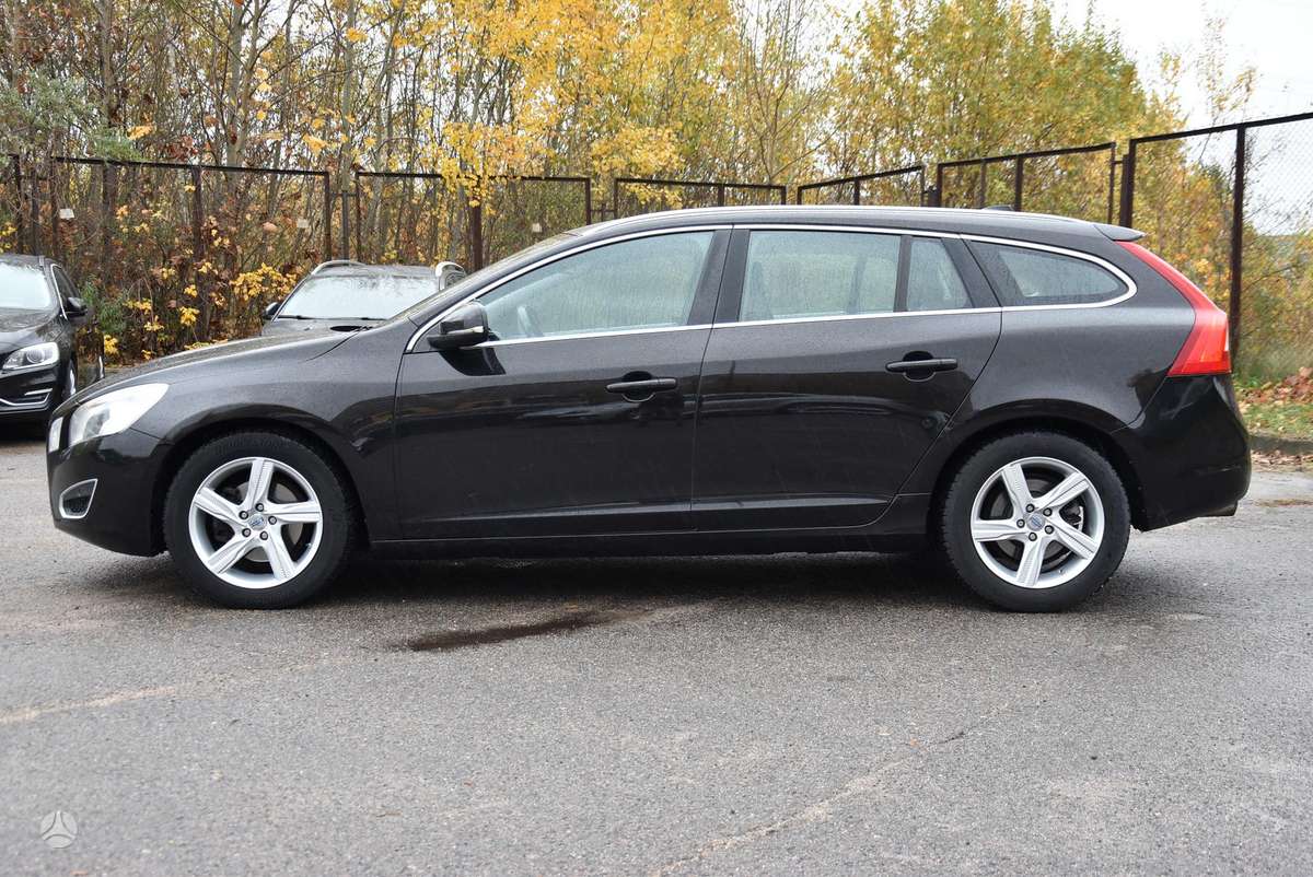 Volvo V60, 2.0 l., Универсал