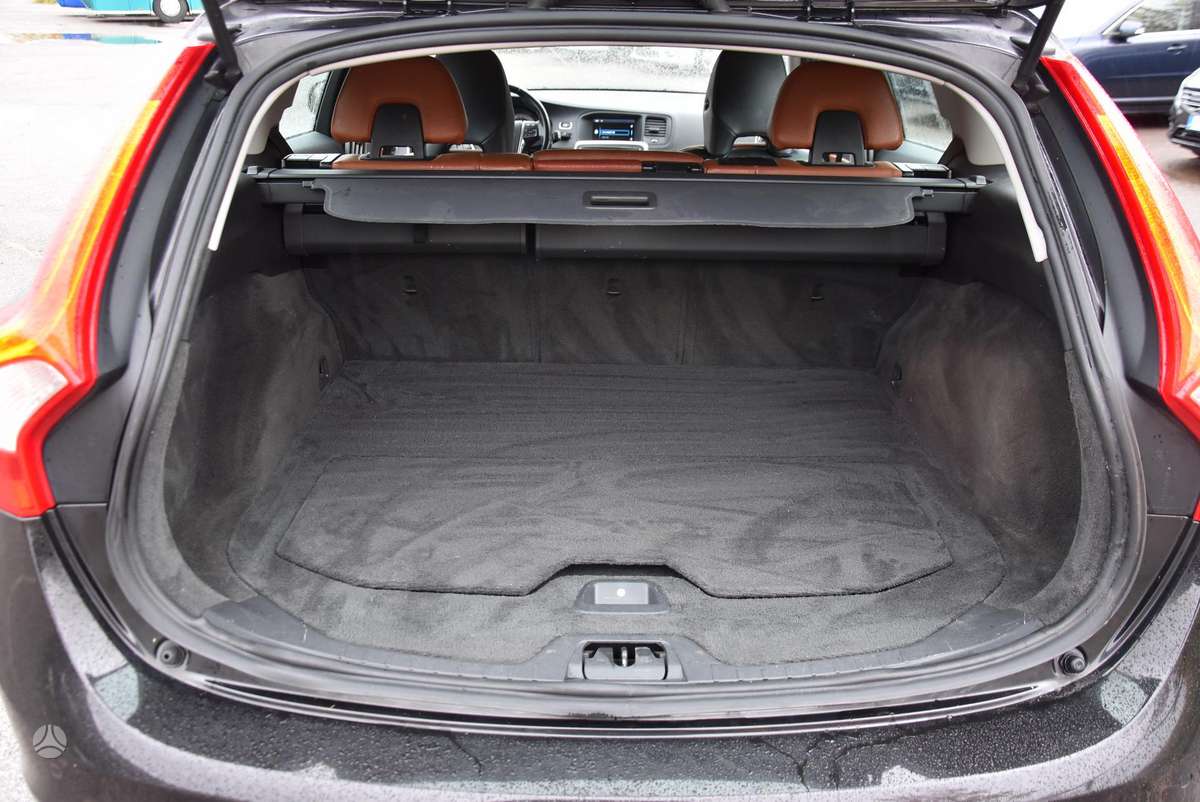 Volvo V60, 2.0 l., Универсал