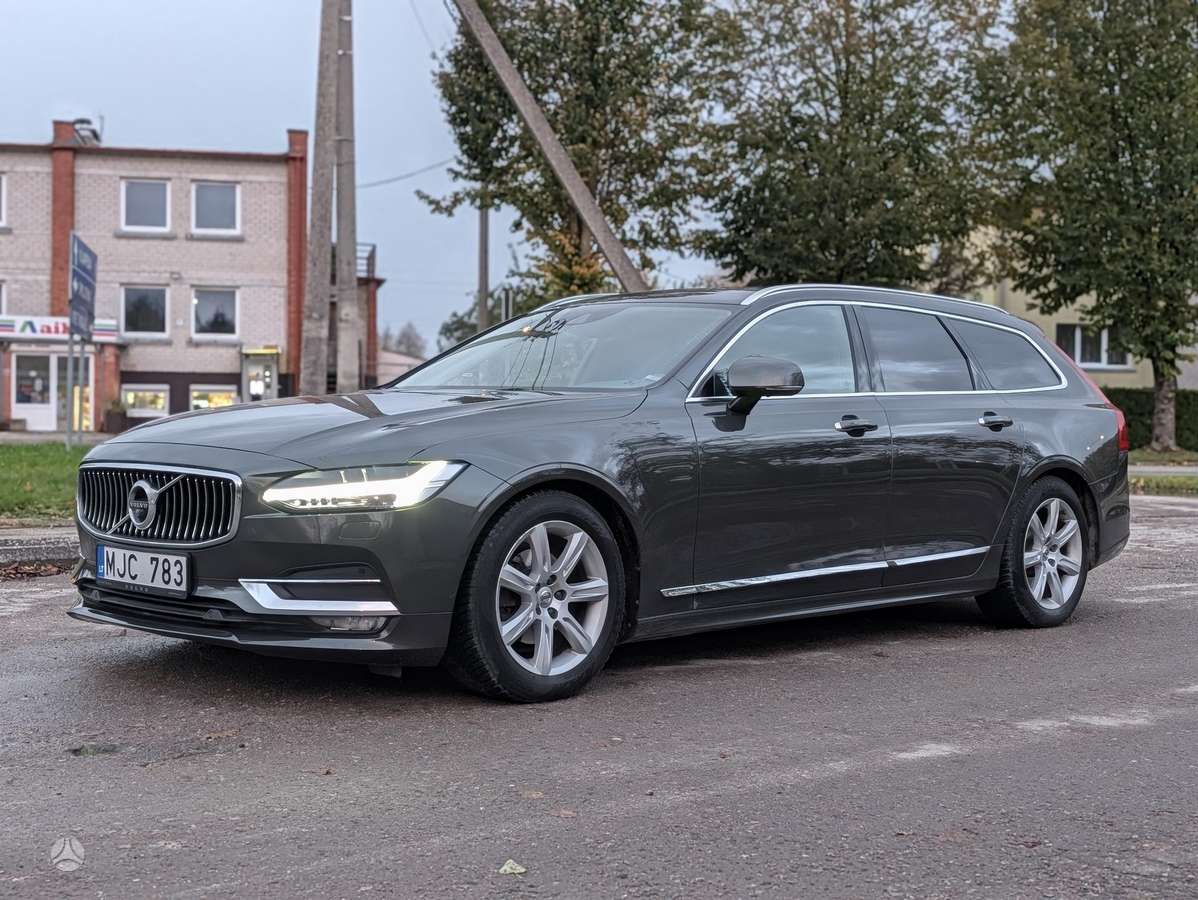 Volvo V90