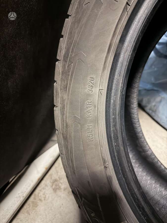 Goodyear Ultragrip Performance, winter 255/50 R19