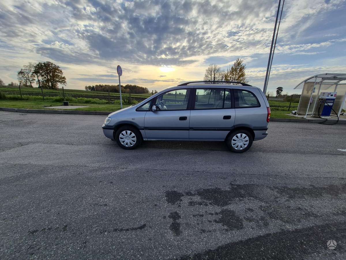Opel Zafira