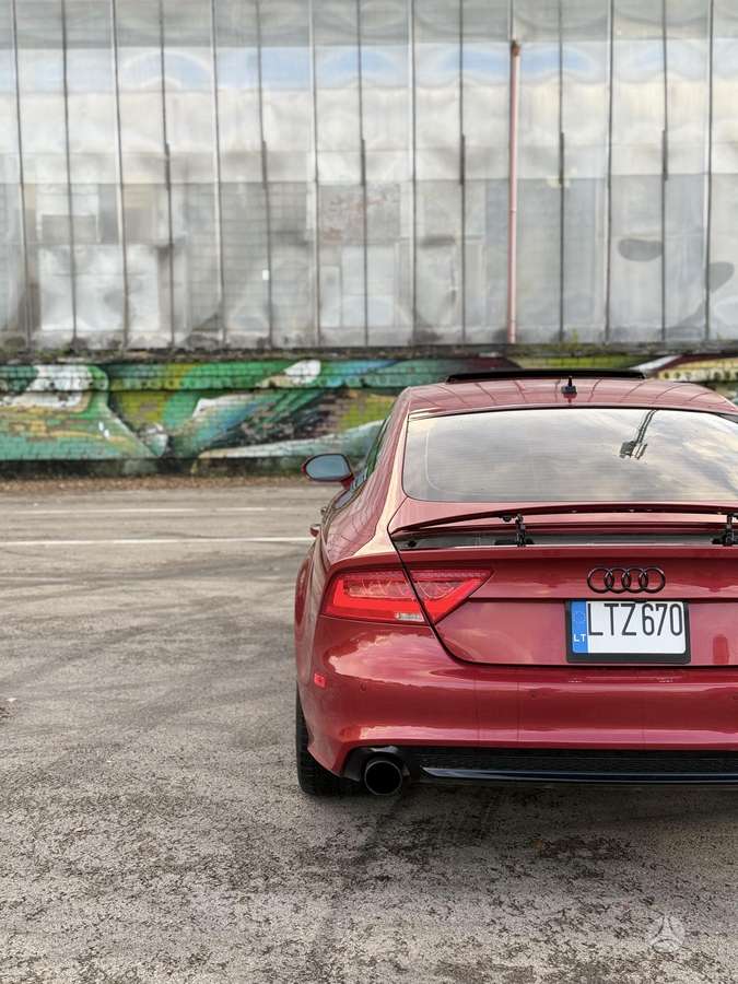 Audi A7, 3.0 l., Седан