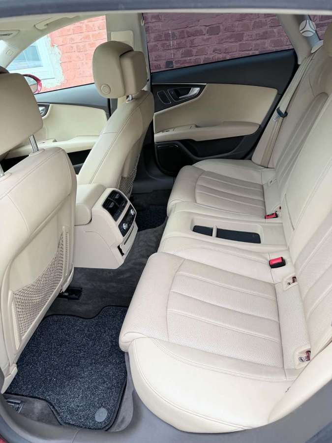 Audi A7, 3.0 l., Седан