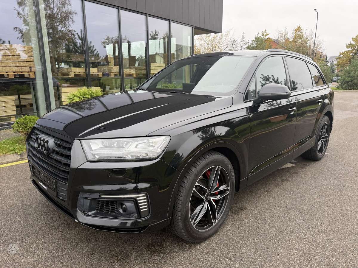 Audi Q7 e-tron
