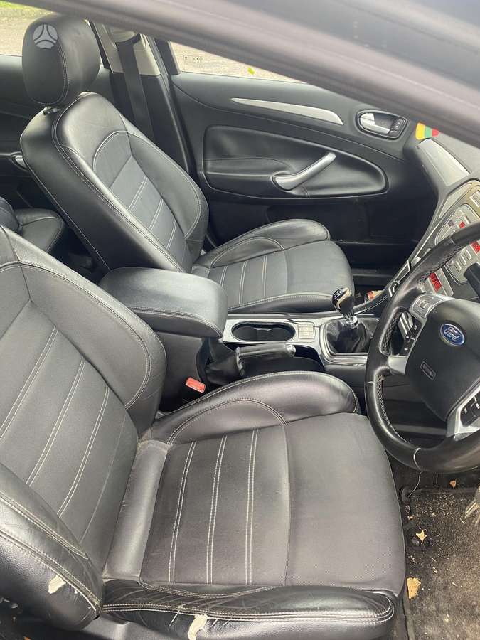 Ford Mondeo, 2.0 l., hatchback