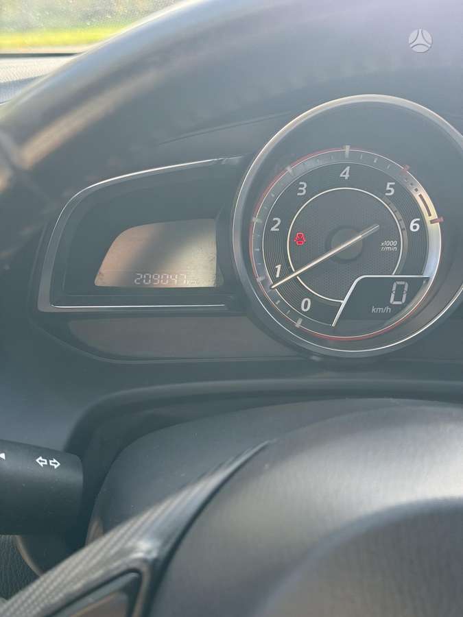 Mazda 3, 2.2 l., Хэтчбек