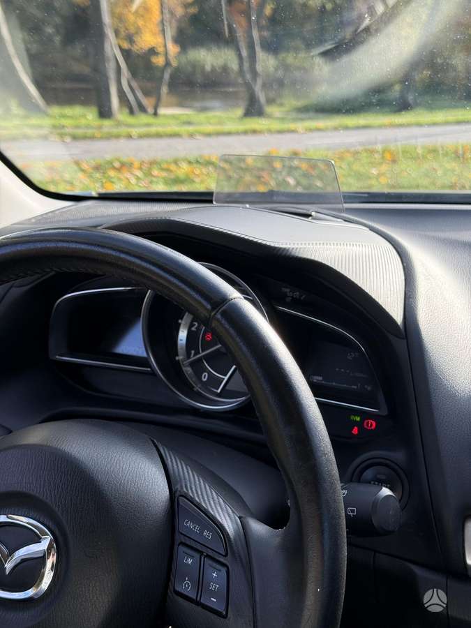 Mazda 3, 2.2 l., Хэтчбек