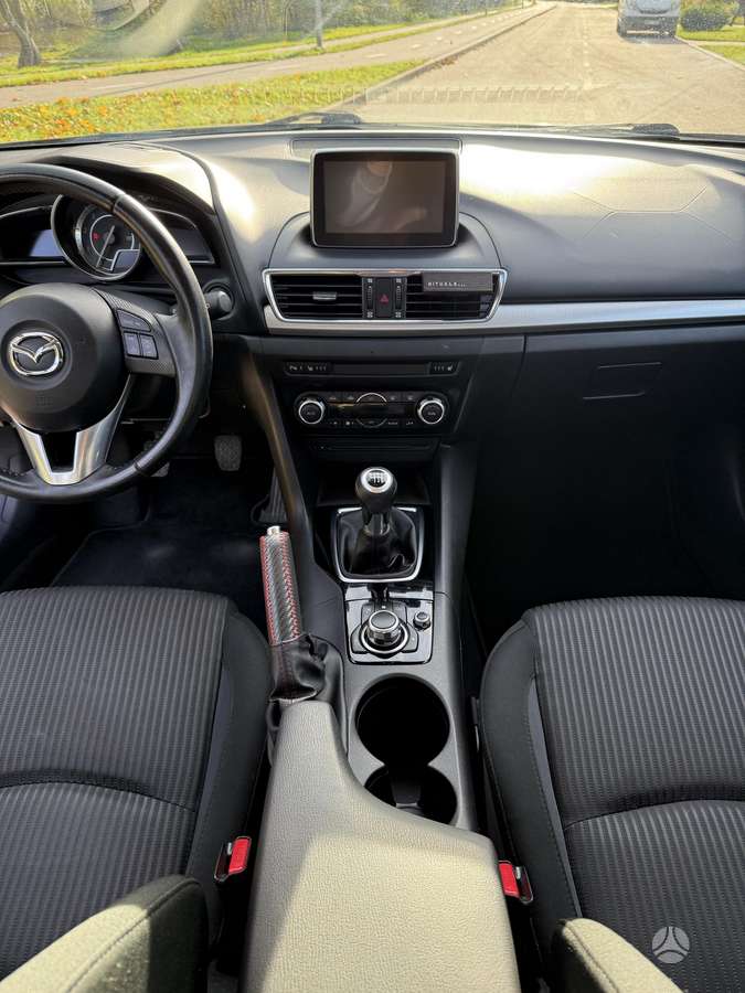 Mazda 3, 2.2 l., hatchback