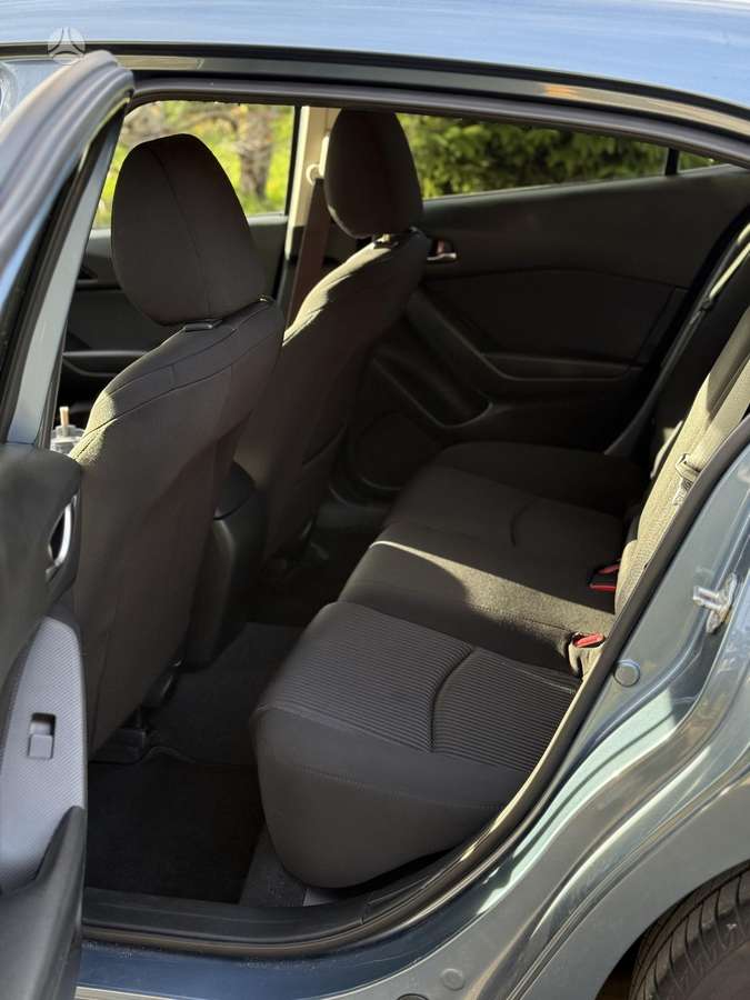 Mazda 3, 2.2 l., hatchback