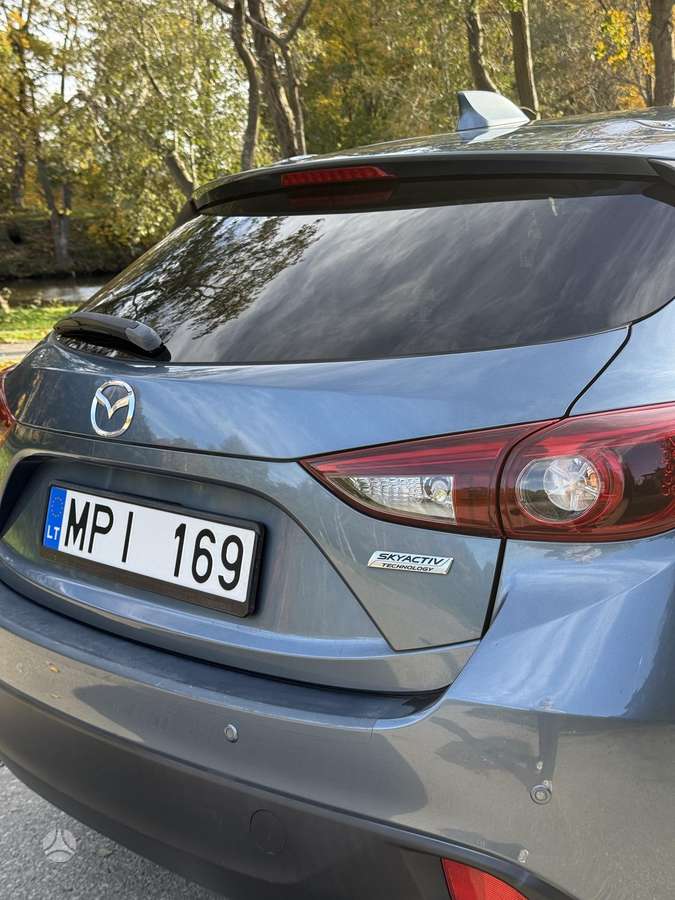 Mazda 3, 2.2 l., hatchback