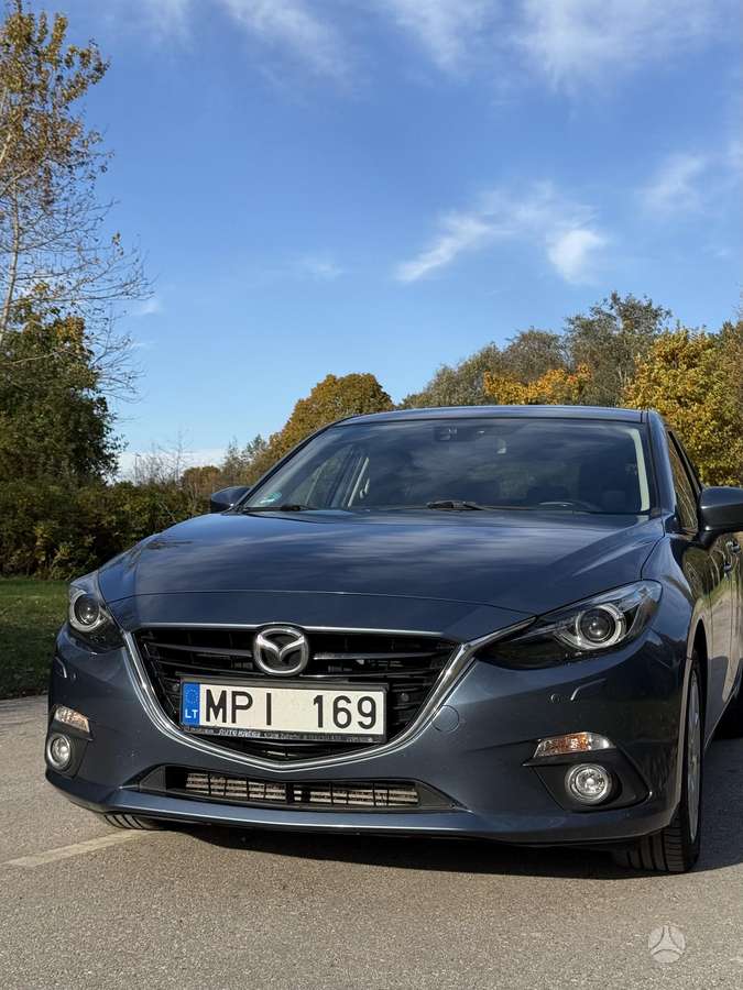 Mazda 3, 2.2 l., hatchback