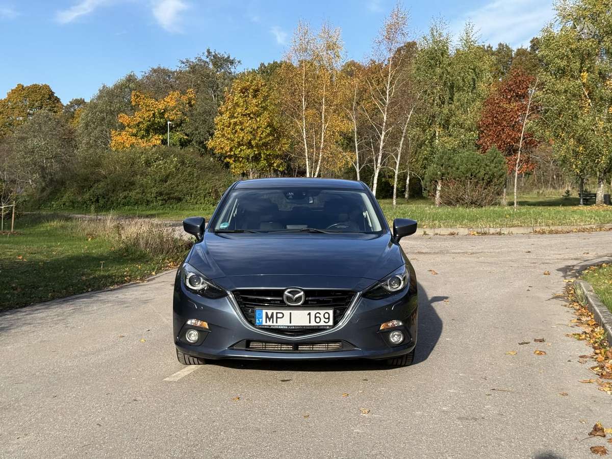 Mazda 3, 2.2 l., Хэтчбек