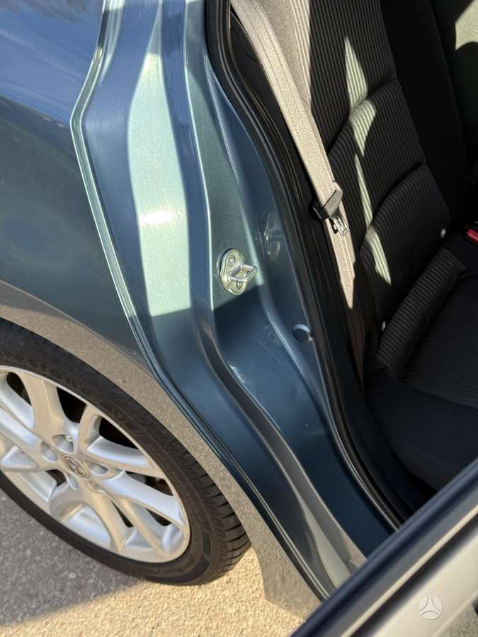 Mazda 3, 2.2 l., Хэтчбек